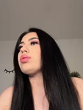 Snapshot of Andrestarr chatting on 11/05/25, 06:19 Andrestarr online show from 11/05/25, 06:19