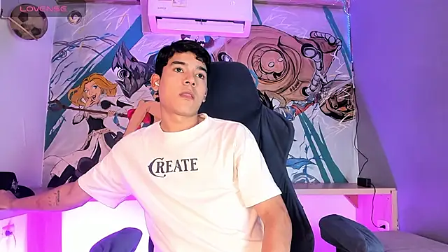 Snapshot of SandroVeyra chatting on 11/30/25, 03:21 SandroVeyra online show from 11/30/25, 03:21