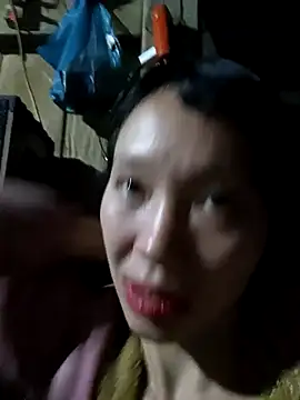 bonnie-00 online show from 11/01/25, 12:40