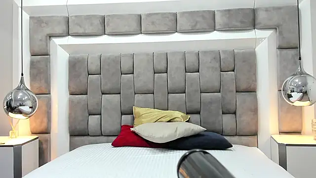 EthanCollen online show from 10/24/25, 11:56