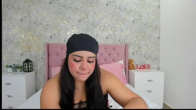 SienaWild online show from 11/06/25, 04:35