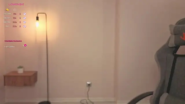 Frences Eyes online show from 10/29/25, 01:46