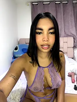 karolaalcendra online show from 11/04/25, 04:33