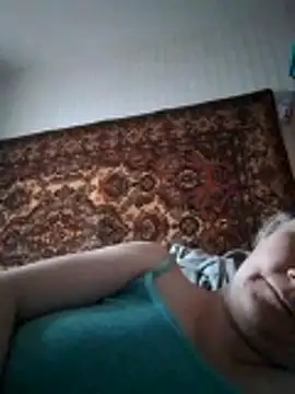 Snapshot of goodstyle chatting on 11/20/25, 11:54 goodstyle online show from 11/20/25, 11:54