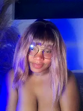 EllenMcwharen online show from 10/01/25, 01:50