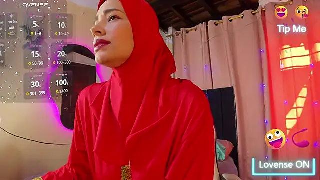 ShanaJamil online show from 09/17/25, 12:07