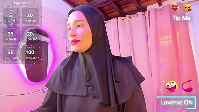 ShanaJamil online show from 10/08/25, 12:03