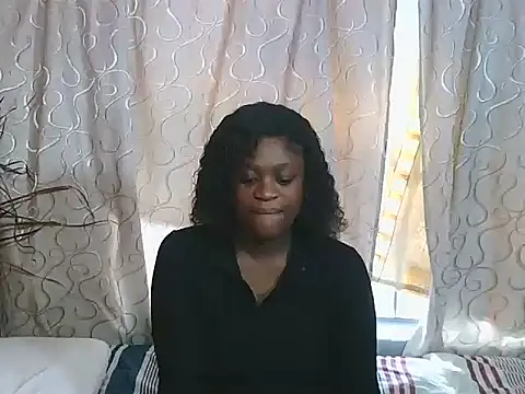 Snapshot of ChocoLado chatting on 09/19/25, 01:12 ChocoLado online show from 09/19/25, 01:12