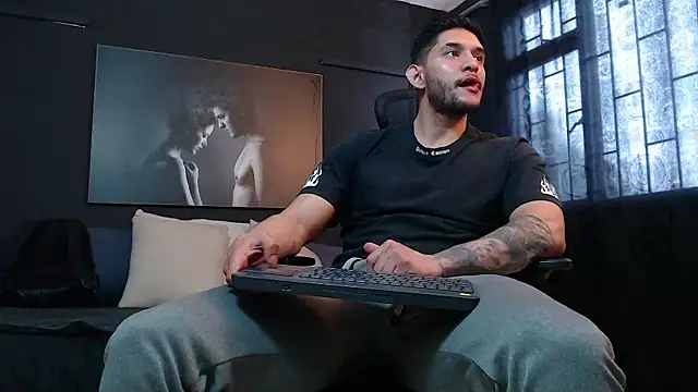 RichardMilleer online show from 11/13/25, 04:17