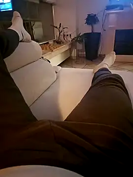 Snapshot of fullystroked chatting on 10/26/25, 10:15 fullystroked online show from 10/26/25, 10:15