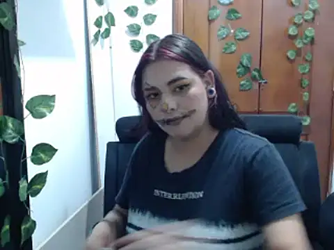 Snapshot of Rose_Jessy chatting on 10/08/25, 03:04 Rose Jessy online show from 10/08/25, 03:04