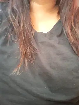 Angel girl star online show from 11/18/25, 10:20