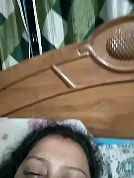 Deliciouskimi online show from 11/06/25, 08:21