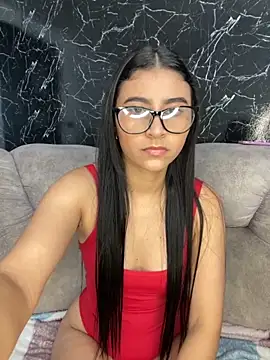 Snapshot of Isabella_Montoya chatting on 09/14/25, 04:28 Isabella Montoya online show from 09/14/25, 04:28
