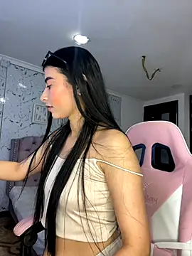 Snapshot of Isabella_Montoya chatting on 09/17/25, 03:14 Isabella Montoya online show from 09/17/25, 03:14