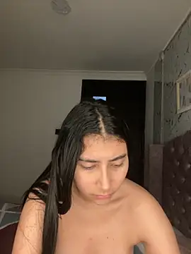 Snapshot of Isabella_Montoya chatting on 10/09/25, 01:09 Isabella Montoya online show from 10/09/25, 01:09