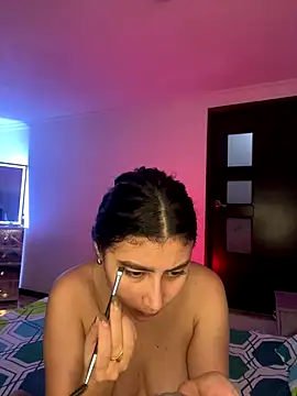 Snapshot of Isabella_Montoya chatting on 10/16/25, 04:19 Isabella Montoya online show from 10/16/25, 04:19