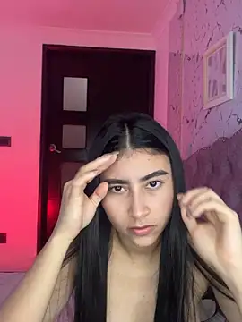 Snapshot of Isabella_Montoya chatting on 10/22/25, 05:45 Isabella Montoya online show from 10/22/25, 05:45