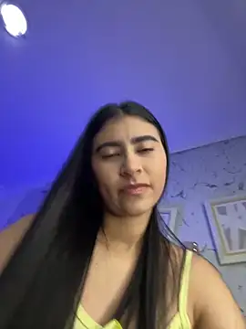 Snapshot of Isabella_Montoya chatting on 11/16/25, 05:40 Isabella Montoya online show from 11/16/25, 05:40