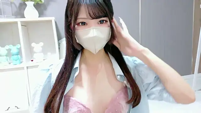 Snapshot of Ruru-shuv chatting on 09/30/25, 09:36 Ruru-shuv online show from 09/30/25, 09:36
