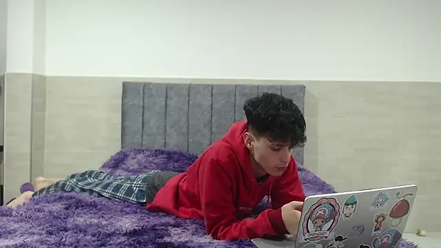  ruby red online show from 11/24/25, 07:13