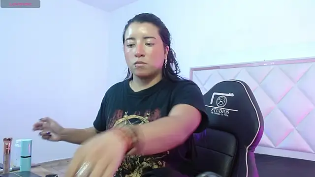 NANAKY TAY online show from 10/14/25, 12:28