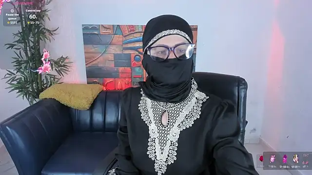 zahra isawii online show from 09/29/25, 11:04