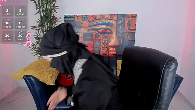 zahra isawii online show from 10/03/25, 12:02