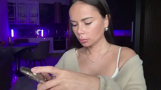 Orlinah online show from 10/15/25, 06:30