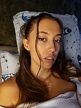 Virgin Pussy Squirt online show from 09/24/25, 08:50