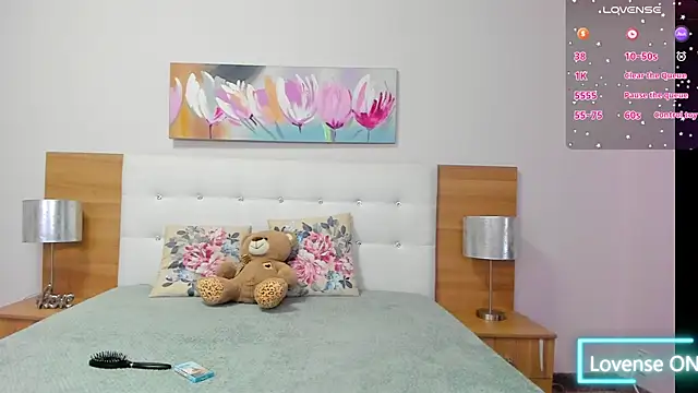 LovelySophie3 online show from 11/19/25, 04:56