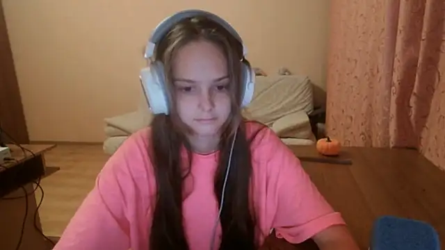 SharybbFace online show from 09/20/25, 04:19