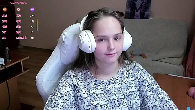 SharybbFace online show from 11/11/25, 03:12