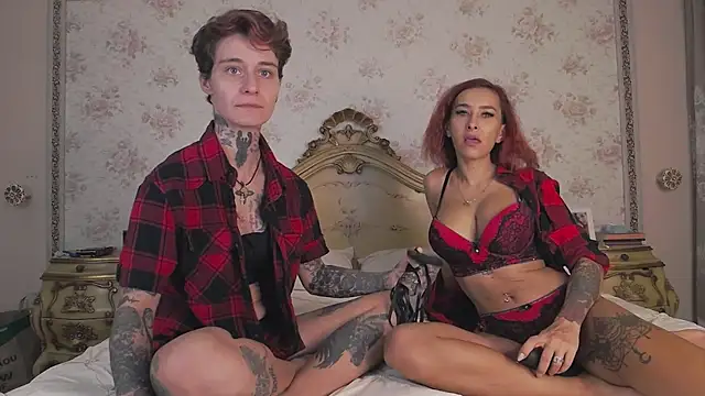 Snapshot of UnholyAngels chatting on 11/02/25, 10:45 UnholyAngels online show from 11/02/25, 10:45