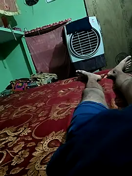 Snapshot of surendersingh123boy chatting on 09/18/25, 03:14 surendersingh123boy online show from 09/18/25, 03:14