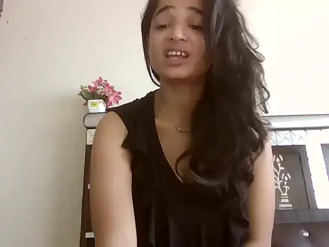 veronica 97 online show from 10/05/25, 10:24