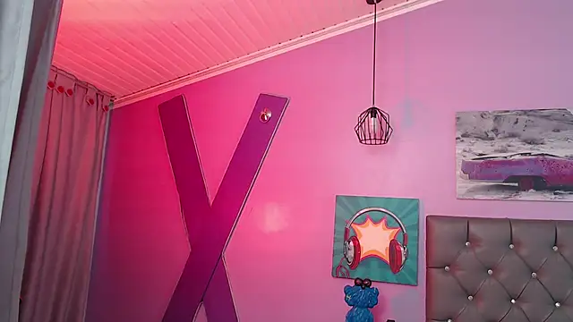 Sabriinaa Foxx online show from 10/15/25, 12:27