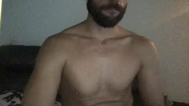 Snapshot of flambeur93 chatting on 09/17/25, 04:19 flambeur93 online show from 09/17/25, 04:19