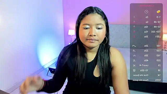 JulietEmber45 online show from 09/22/25, 11:45