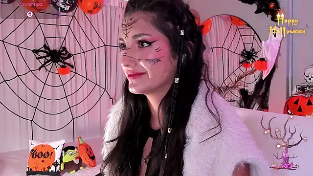 Snapshot of Keiiry_ chatting on 10/30/25, 08:20 Keiiry online show from 10/30/25, 08:20