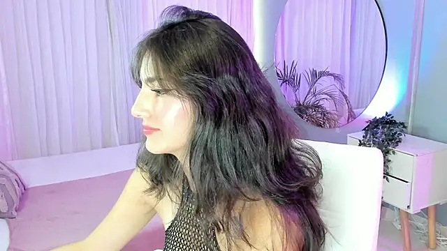 Snapshot of Keiiry_ chatting on 11/12/25, 07:57 Keiiry online show from 11/12/25, 07:57