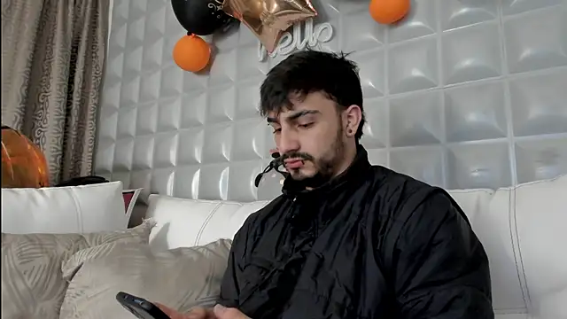 Jack Daniel   online show from 10/30/25, 03:46