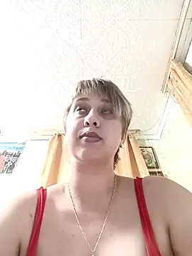 Snapshot of Ray_Annie chatting on 10/27/25, 05:28 Ray Annie online show from 10/27/25, 05:28