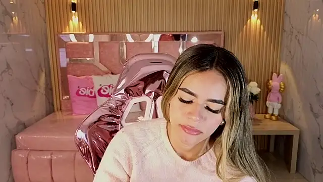 lilith4 s online show from 11/13/25, 09:03