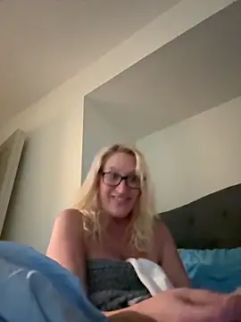 JemTastic online show from 09/25/25, 05:22