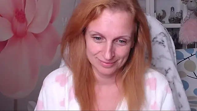 Snapshot of Venus_love1 chatting on 09/26/25, 04:44 Venus love1 online show from 09/26/25, 04:44
