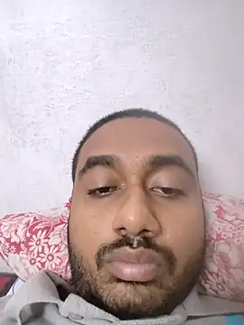 Snapshot of ndon63421 chatting on 10/06/25, 04:48 ndon63421 online show from 10/06/25, 04:48