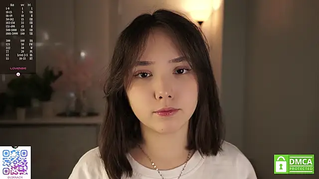 RenaeConnerley online show from 11/12/25, 04:35