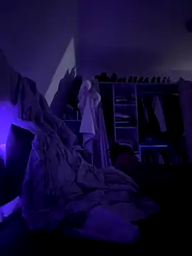 966Black669 online show from 11/17/25, 01:44