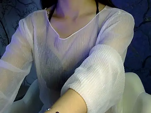 Snapshot of Seradang chatting on 10/04/25, 04:05 Seradang online show from 10/04/25, 04:05